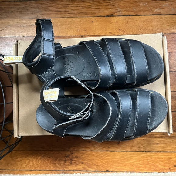 Doc Martens vegan Blaire sandals - Picture 4 of 4